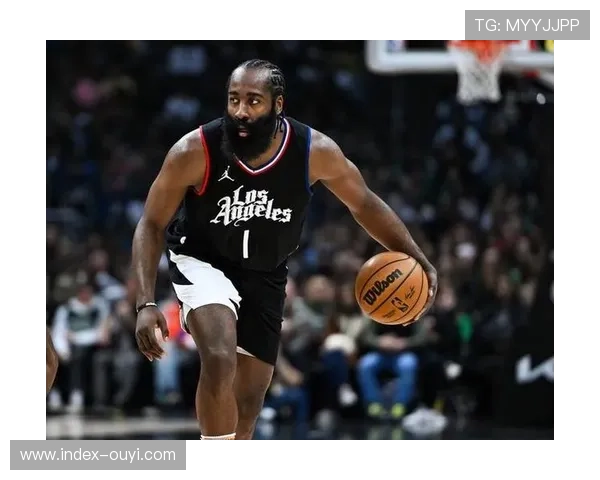 哈登谈连败:更衣室保持信心,专注防守改进 哈登谈连败:更衣室保持信心,专注防守改进